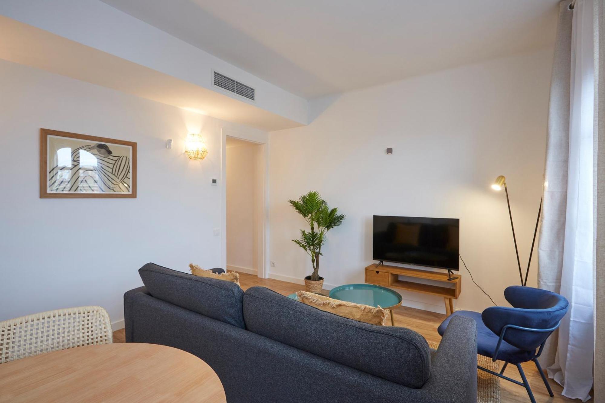 61par1014- Magnifico Recientemente Decorado En Poble Sec Apartment *