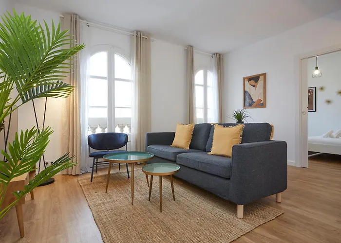 61Par1014- Magnifico Apartamento Recientemente Decorado En Poble Sec
